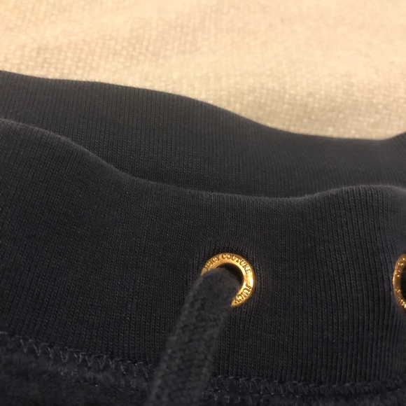 Juicy Couture navy low rise capris size small - Picture 3 of 7